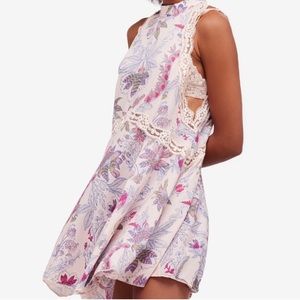 FREE PEOPLE MINI DRESS 💐